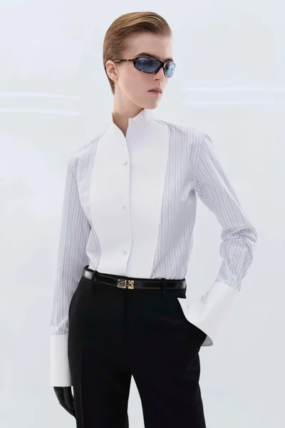 Look 2